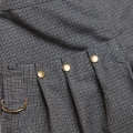 button broek detail